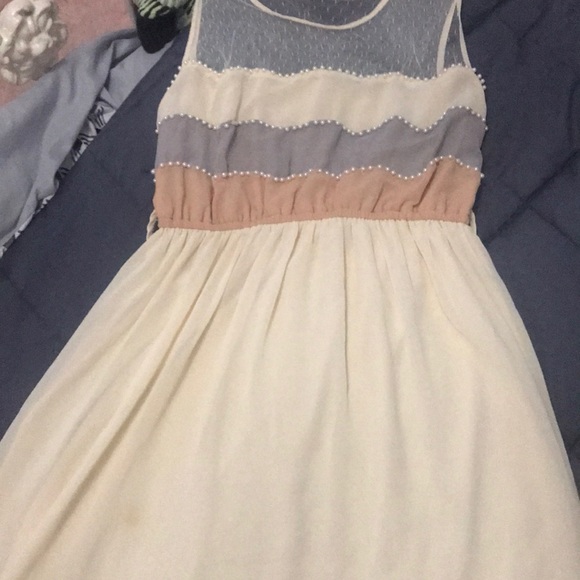 Dress - Picture 2 of 4